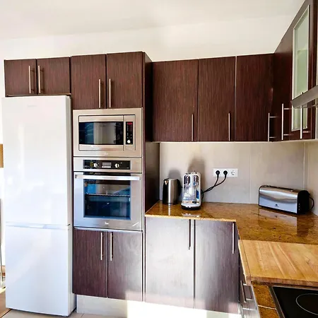 Pinzon, Gezellige Familievilla Met Groot Zwembad. Apartamento *